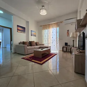  Appartamento Modern , Quiet , Family Friendly & Fully Furnished Albania